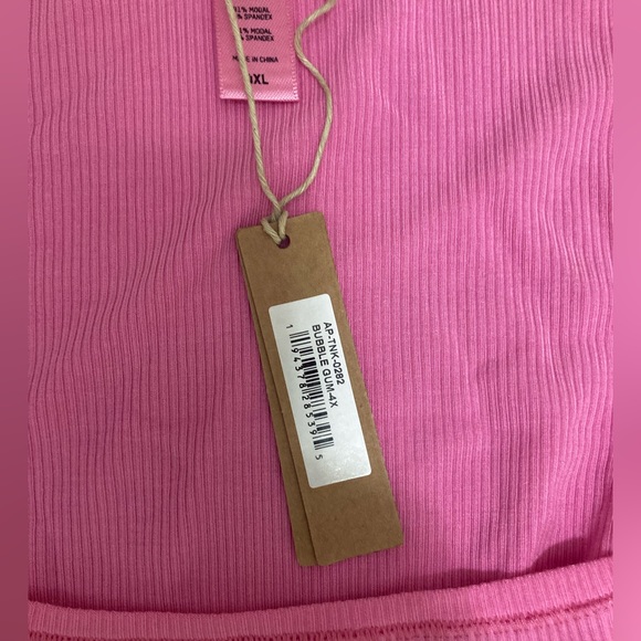 RARE Skims Bubblegum Pink Ribbed Tank Top Size 4X NWT bubble gum 4XL kim k - Picture 9 of 9
